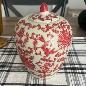 Vintage Red Floral Porcelain Ginger Jar with Lid